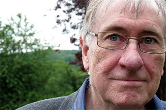 Author image of Christopher Priest